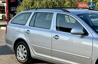 Универсал Skoda Octavia 2009 в 