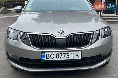 Лифтбек Skoda Octavia 2017 в Львове