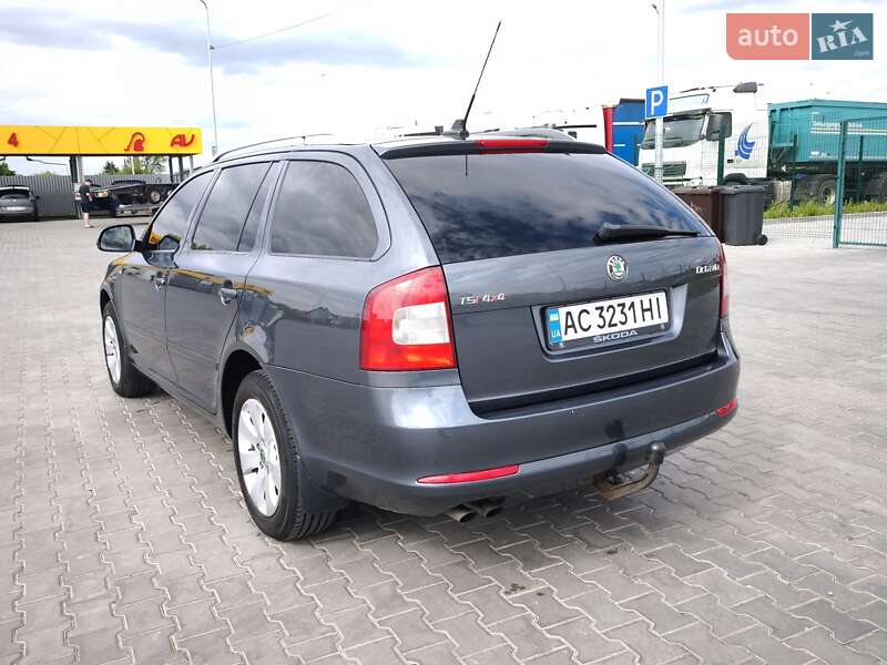 Универсал Skoda Octavia 2010 в Ивано-Франковске