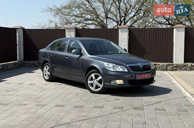 Ліфтбек Skoda Octavia 2012 в 