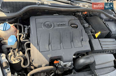 Ліфтбек Skoda Octavia 2012 в 