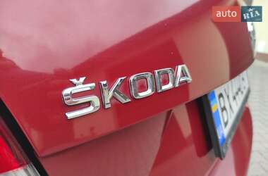 Лифтбек Skoda Octavia 2015 в 