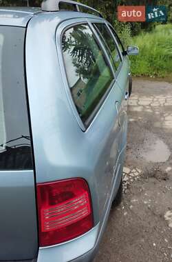 Универсал Skoda Octavia 2002 в 