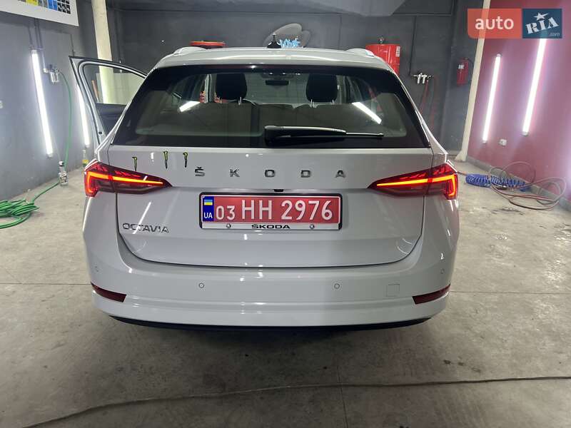 Універсал Skoda Octavia 2020 в Луцьку