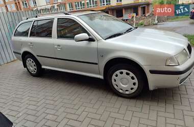 Універсал Skoda Octavia 2004 в Старокостянтинові