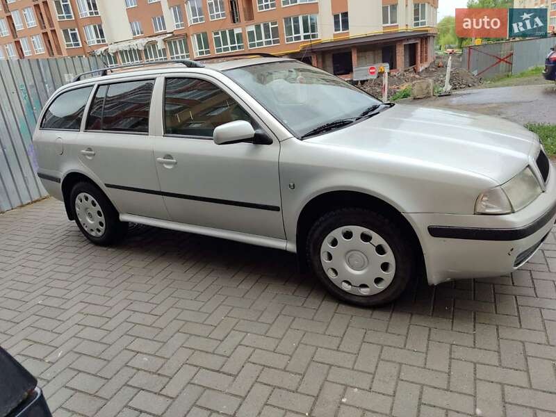 Универсал Skoda Octavia 2004 в 