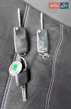Лифтбек Skoda Octavia 2005 в Ирпене