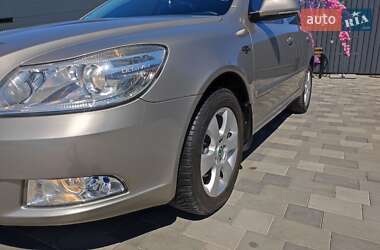 Универсал Skoda Octavia 2011 в 