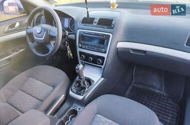 Лифтбек Skoda Octavia 2012 в 