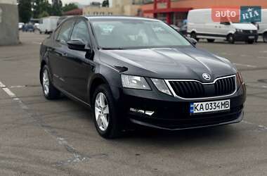Ліфтбек Skoda Octavia 2019 в 