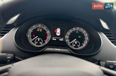 Ліфтбек Skoda Octavia 2019 в 
