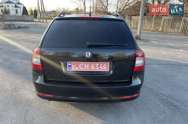 Универсал Skoda Octavia 2011 в 