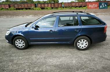 Універсал Skoda Octavia 2010 в 