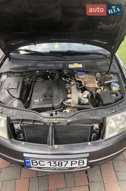 Ліфтбек Skoda Octavia 2003 в Буську