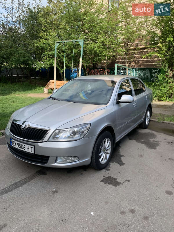 Лифтбек Skoda Octavia 2011 в 