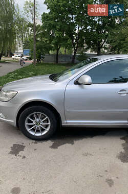 Лифтбек Skoda Octavia 2011 в 