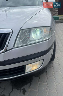 Лифтбек Skoda Octavia 2008 в 