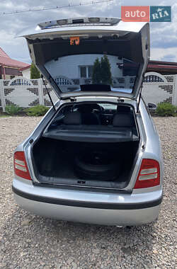 Ліфтбек Skoda Octavia 2008 в 