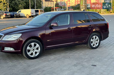 Универсал Skoda Octavia 2010 в 