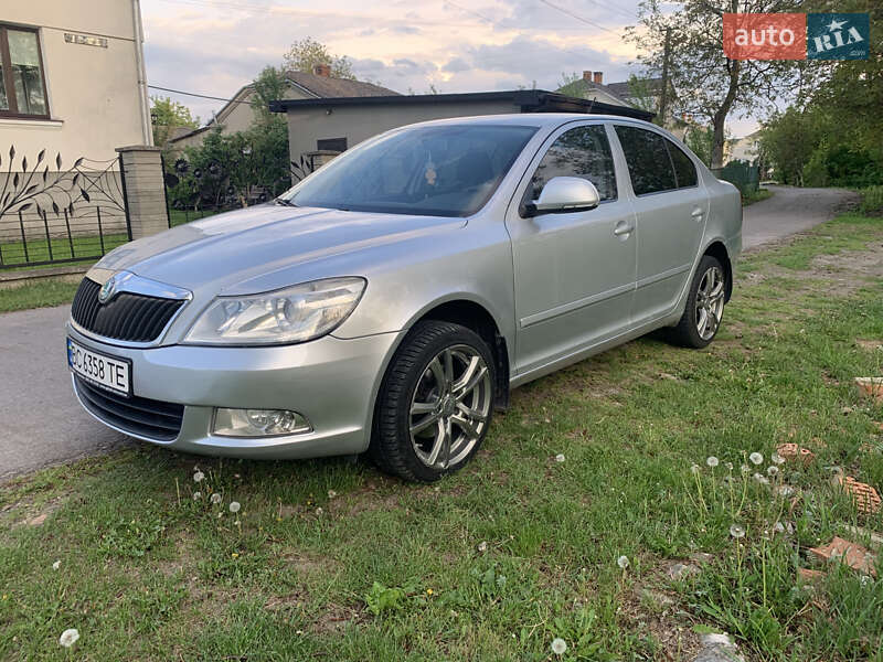 Ліфтбек Skoda Octavia 2011 в Львові