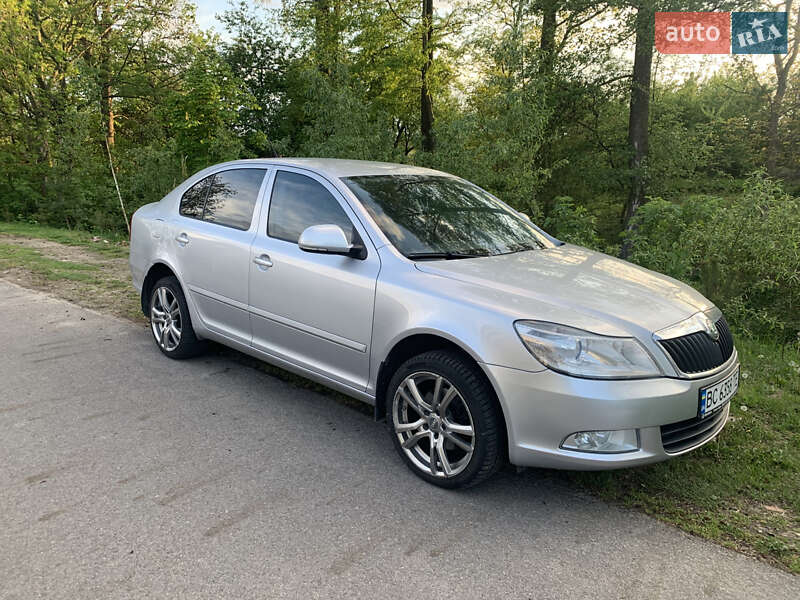 Ліфтбек Skoda Octavia 2011 в Львові