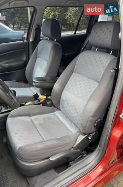 Универсал Skoda Octavia 2001 в 
