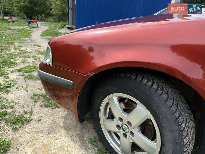 Универсал Skoda Octavia 2001 в Харькове