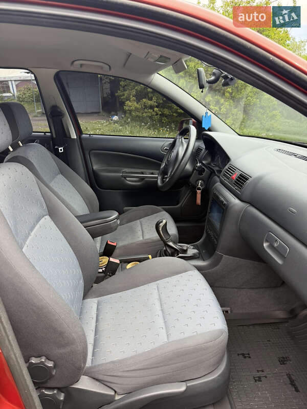 Универсал Skoda Octavia 2001 в Харькове