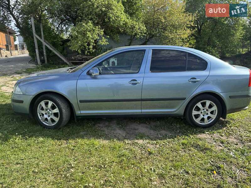 Лифтбек Skoda Octavia 2007 в Ровно