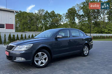 Ліфтбек Skoda Octavia 2009 в 
