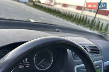 Ліфтбек Skoda Octavia 2009 в 