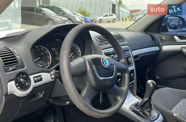 Лифтбек Skoda Octavia 2010 в 