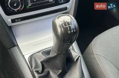 Лифтбек Skoda Octavia 2010 в 