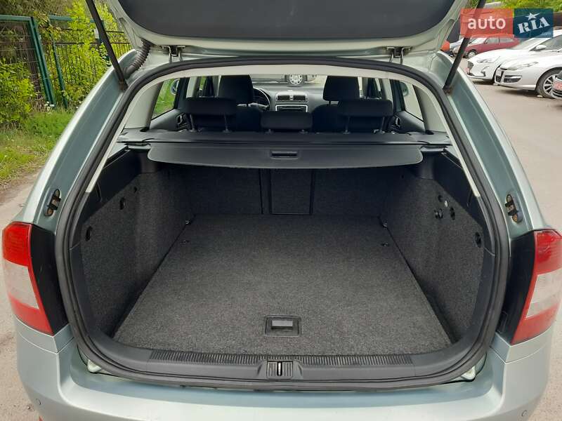 Универсал Skoda Octavia 2009 в Хмельницком