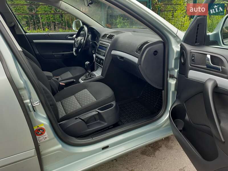 Универсал Skoda Octavia 2009 в Хмельницком