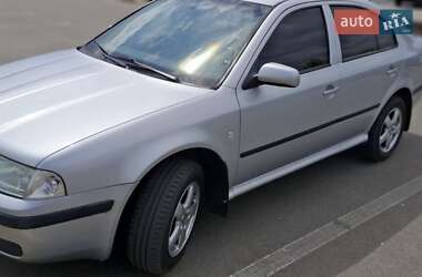 Лифтбек Skoda Octavia 2008 в 