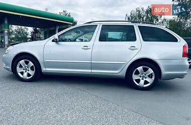 Универсал Skoda Octavia 2010 в 