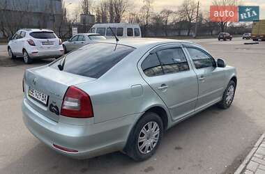 Лифтбек Skoda Octavia 2011 в 