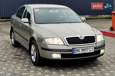 Ліфтбек Skoda Octavia 2007 в 