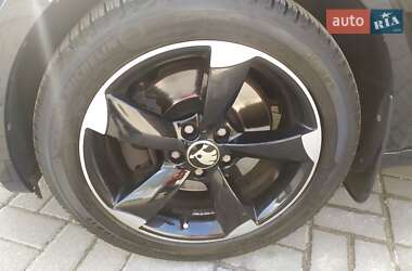 Ліфтбек Skoda Octavia 2013 в 