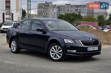 Лифтбек Skoda Octavia 2017 в Киеве
