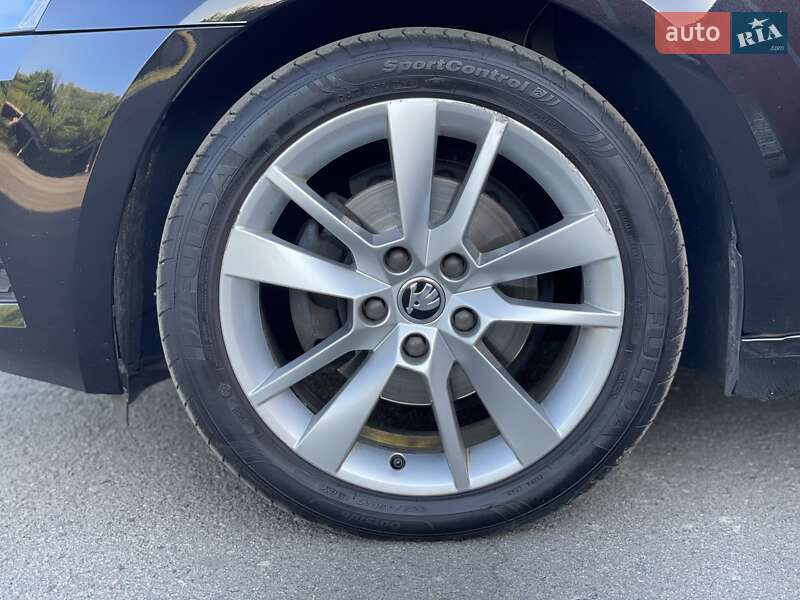 Універсал Skoda Octavia 2018 в Луцьку