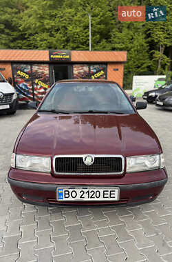 Лифтбек Skoda Octavia 1999 в 