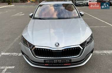 Универсал Skoda Octavia 2020 в Киеве