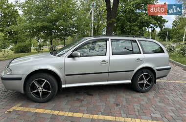 Універсал Skoda Octavia 2004 в 
