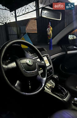 Ліфтбек Skoda Octavia 2012 в 