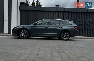 Універсал Skoda Octavia 2021 в 