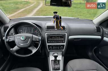 Универсал Skoda Octavia 2010 в 