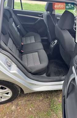 Универсал Skoda Octavia 2010 в 