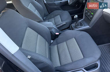 Ліфтбек Skoda Octavia 2006 в 
